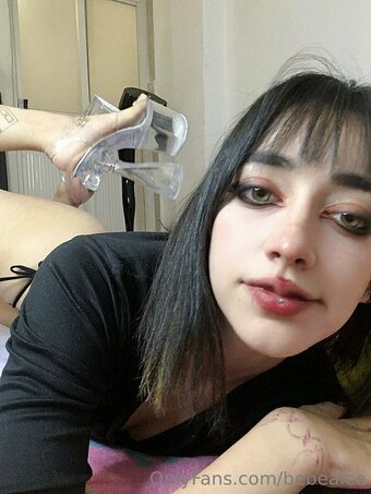 bebealce Nude Leaks Photo 17