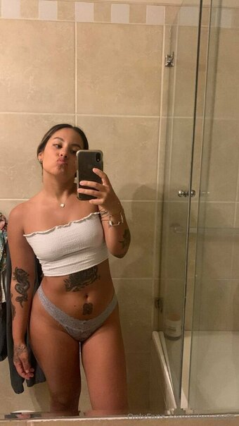 becafromlima Nude Leaks Photo 1