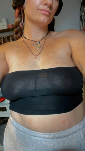 becausebella Nude Leaks Photo 1