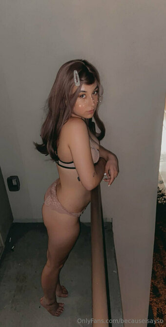 becauseisayso Nude Leaks Photo 5