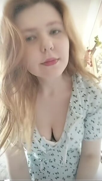 Beccasbrainbox Nude Leaks Photo 3