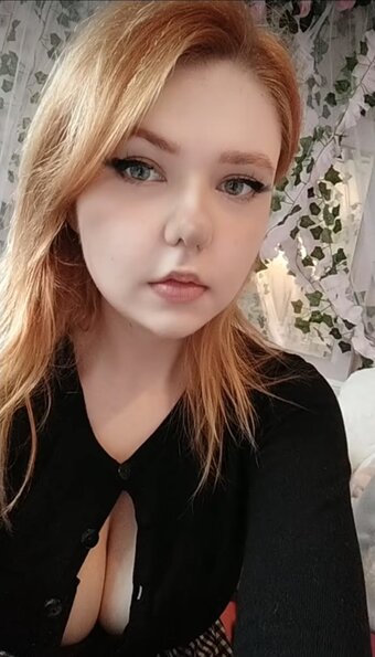 Beccasbrainbox Nude Leaks Photo 13