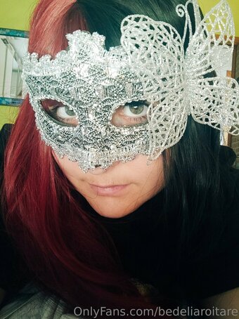 bedeliaroitare Nude Leaks Photo 2