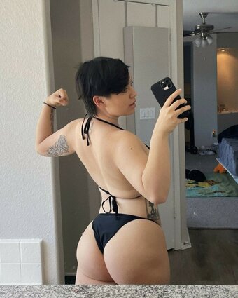 Beebinch Nude Leaks OnlyFans Photo 27