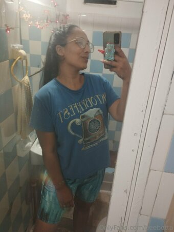 beebotta Nude Leaks Photo 2