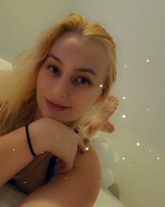 Beeby Weeb / beeby_weeb / beebyweeb / https: Nude Leaks OnlyFans Photo 23