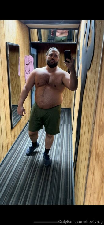 beefyrog Nude Leaks Photo 11