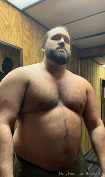 beefyrog Nude Leaks Photo 14