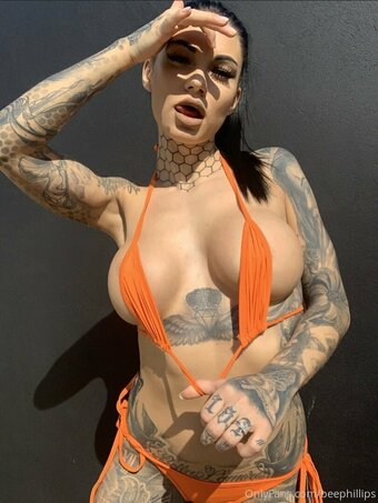 beephillips / beephillips__ Nude Leaks OnlyFans Photo 3
