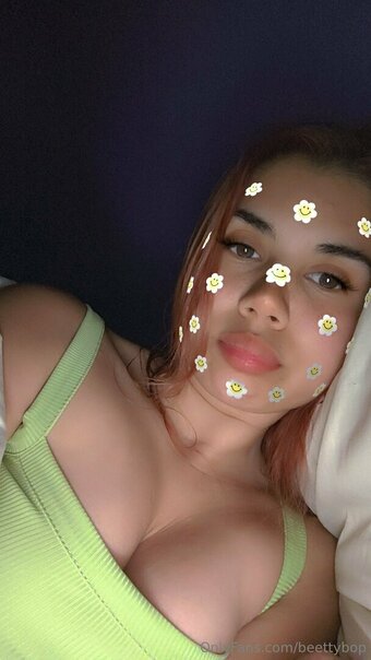 beettybop Nude Leaks Photo 13