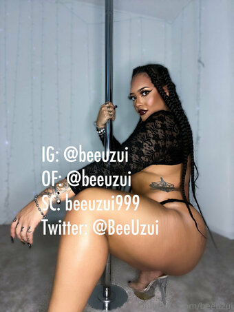 beeuzui Nude Leaks Photo 4