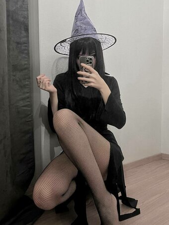 beexfia / beefiaa / cecilia.sopenaespa Nude Leaks OnlyFans Photo 23