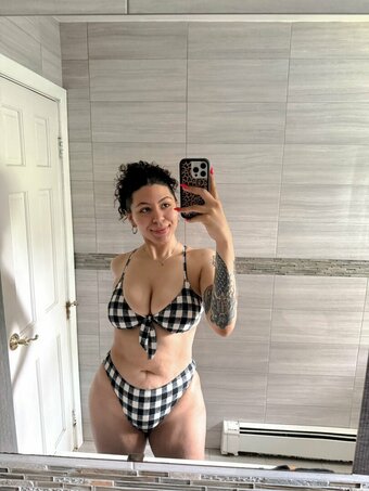 begoodbebrit / https: / xbbx00 Nude Leaks OnlyFans Photo 9
