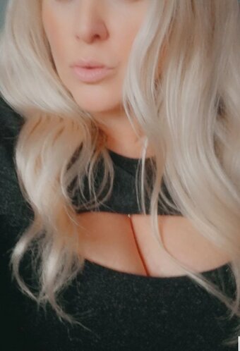 Bella_Squirts / bouncybella28x / https: Nude Leaks Photo 4