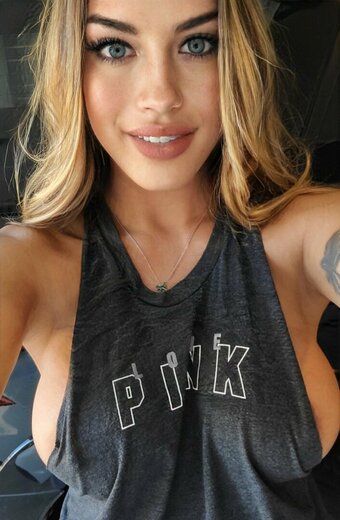 Bellaa Donnaa / bdultimate / bellatrixortreat2 / donnaa_bellaa Nude Leaks OnlyFans Photo 10