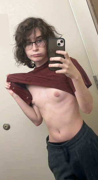 Bellafwee / Catandherpuppy / bellafee6 / kotafwee Nude Leaks OnlyFans Photo 1