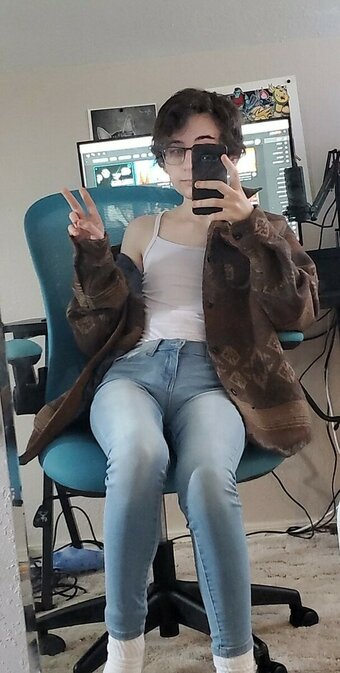Bellafwee / Catandherpuppy / bellafee6 / kotafwee Nude Leaks OnlyFans Photo 6