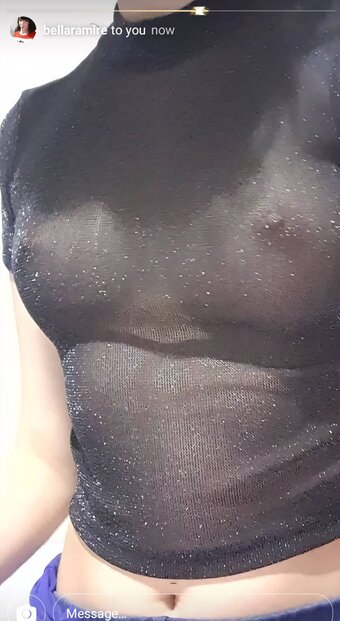 BellaPlays / bellacosplays / bellaplaysofficial Nude Leaks OnlyFans Photo 10