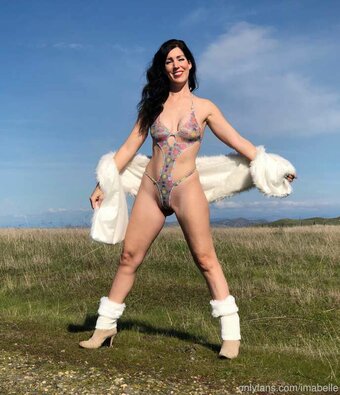 belles_back / belles.back / https: Nude Leaks OnlyFans Photo 18