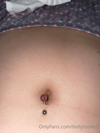 bellymodel2 Nude Leaks Photo 2