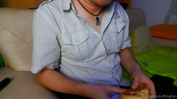 bellystuffingfan Nude Leaks Photo 10