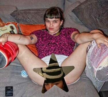 Benee /  / Stella Nude Leaks Photo 1