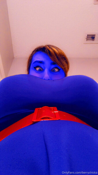 berrychicka Nude Leaks Photo 3