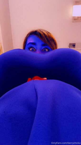berrychicka Nude Leaks Photo 4