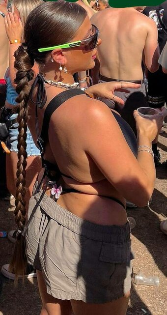 Beth G / b.andherbooks / bethg Nude Leaks OnlyFans Photo 13