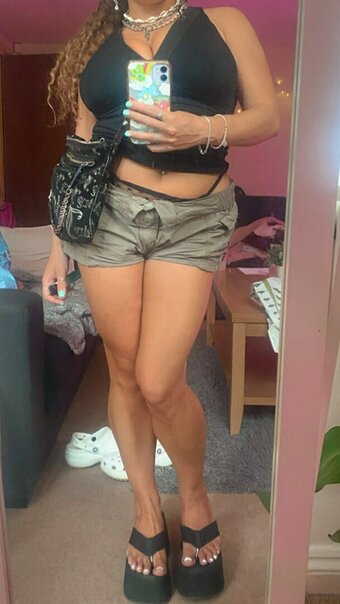 Beth G / b.andherbooks / bethg Nude Leaks OnlyFans Photo 28