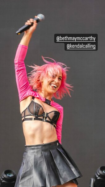 Beth McCarthy / bethmaymccarthy Nude Leaks Photo 7