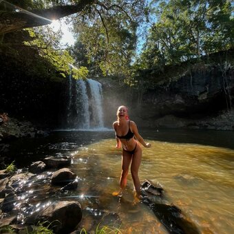 Beth McCarthy / bethmaymccarthy Nude Leaks Photo 12