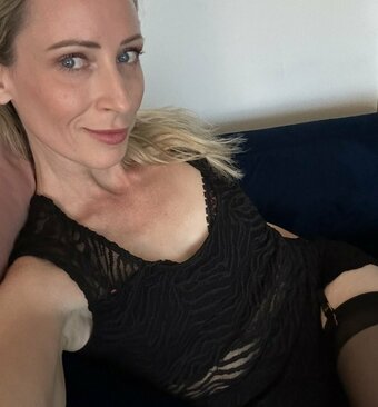 Beth Monroe Nude Leaks Photo 4