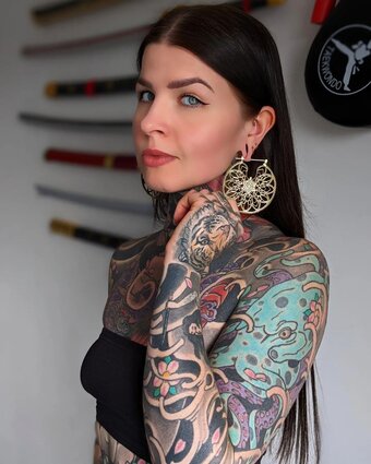 Bethanymoore Nude Leaks Photo 13