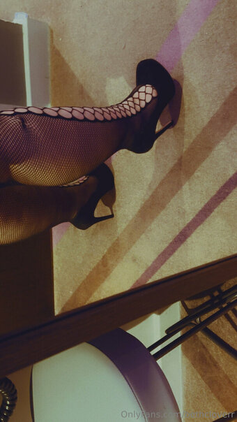 bethcloverr Nude Leaks Photo 5