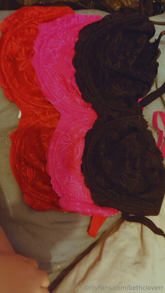 bethcloverr Nude Leaks Photo 6