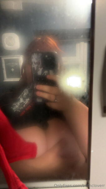 bethcloverr Nude Leaks Photo 24