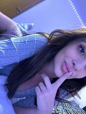 biancanevecute Nude Leaks Photo 24