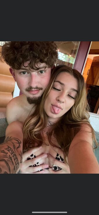 Biddiebb / cclivepin Nude Leaks OnlyFans Photo 12