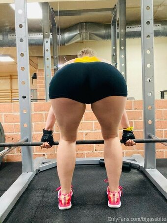 bigassbite Nude Leaks OnlyFans Photo 6
