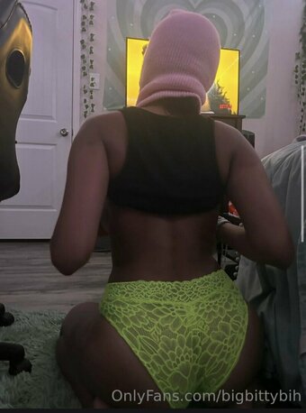 Bigbittybih Nude Leaks Photo 5