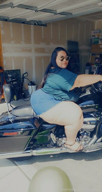 bigbootydee89 Nude Leaks Photo 15