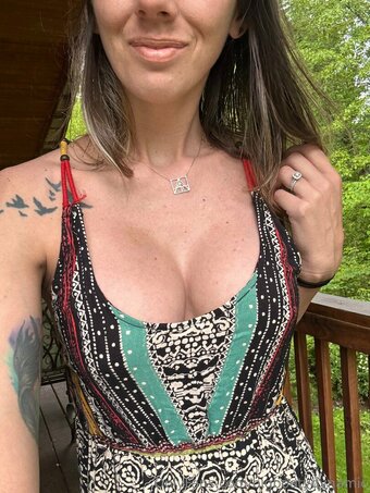 bigbootydynamic Nude Leaks Photo 1