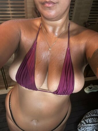 bigeasyeee / bigeazyeee Nude Leaks OnlyFans Photo 4