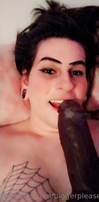 biggerplease Nude Leaks Photo 22