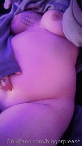 biggerplease Nude Leaks Photo 28
