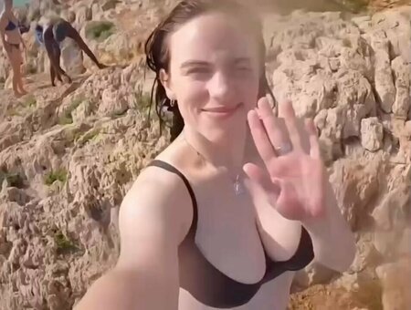 Billi Eilish Nude Leaks Photo 2
