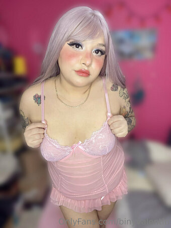 binyvalentin Nude Leaks Photo 2