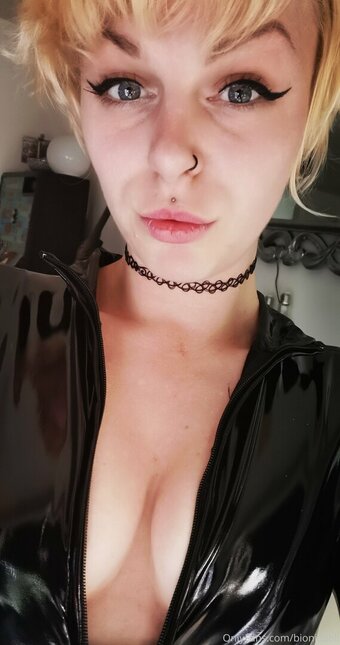 bionicdoll Nude Leaks Photo 5
