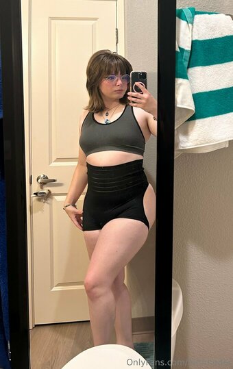 birdmoder Nude Leaks Photo 7